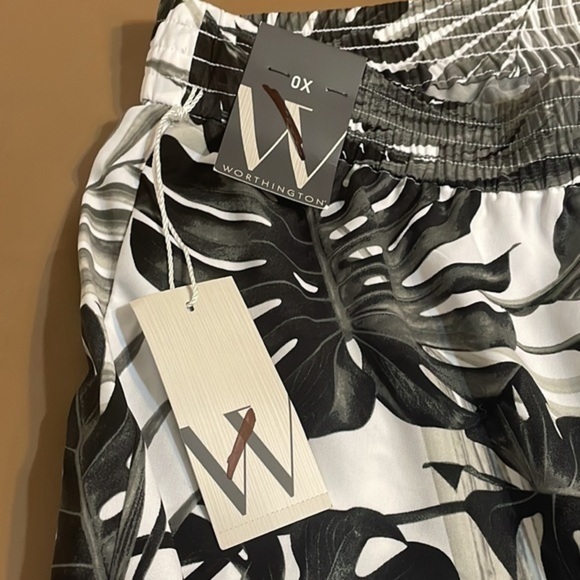 Worthington short NIKKI TROPICAL womenswear size plus OX black white gray NWT - Picture 3 of 7